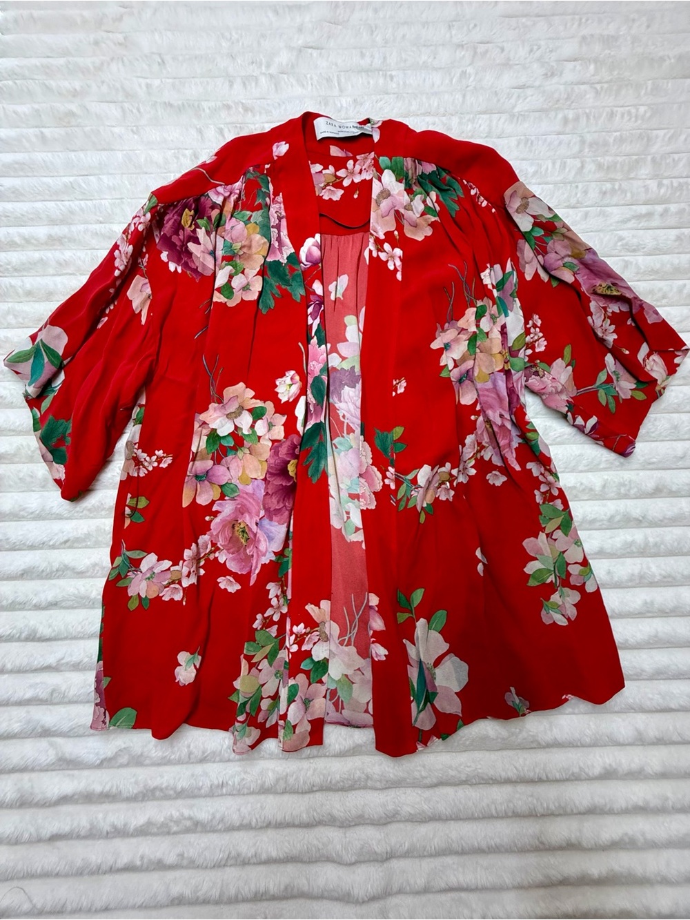 Zara Red Floral Open-Front Kimono M